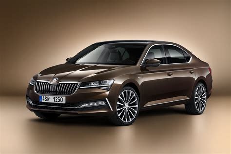 Škoda Superb Exterieur