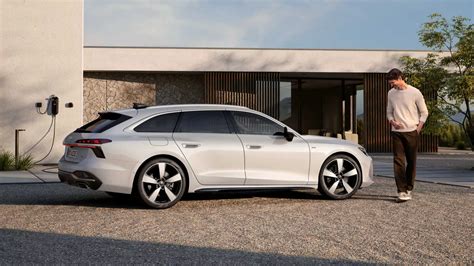 Audi A6 Avant e-Hybrid quattro