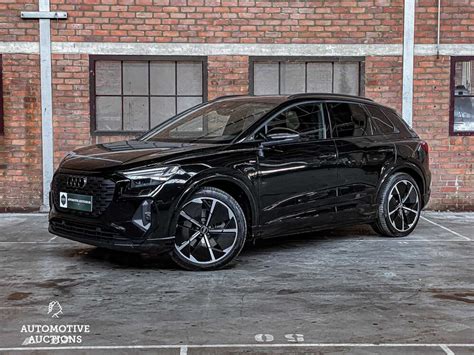 Audi Q4 e-tron S edition Competition