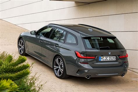 BMW 330e Touring