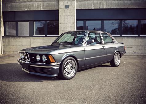 BMW E21