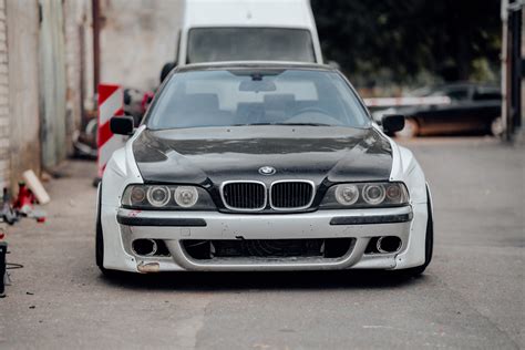 BMW E39 Wide Body Kit