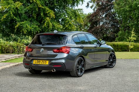 BMW M140i Edition Shadow Executive