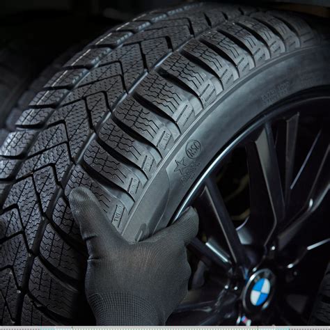 BMW Sternmarkierung Banden