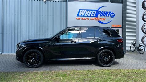 BMW X5 met 20 inch velgen