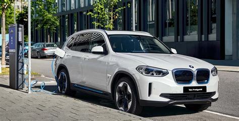 BMW iX3 opladen