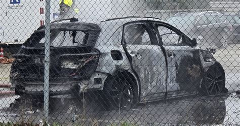 Brand bij autodemontagebedrijf