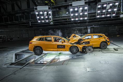 Crashtest SUV