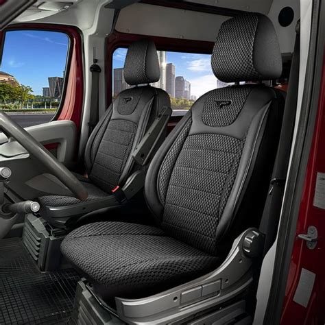 Detail van Mercedes Vito Stoelhoezen