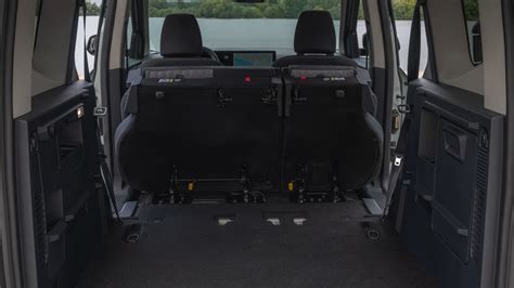 E-Tourneo Courier Interieur