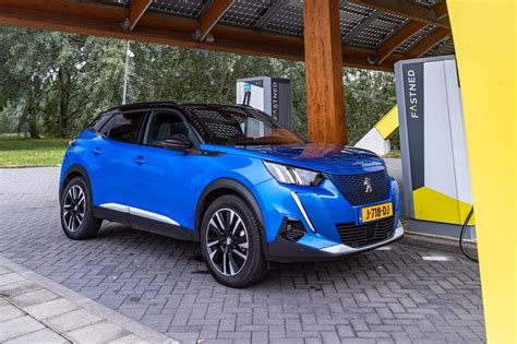 Elektrische Peugeot E-2008