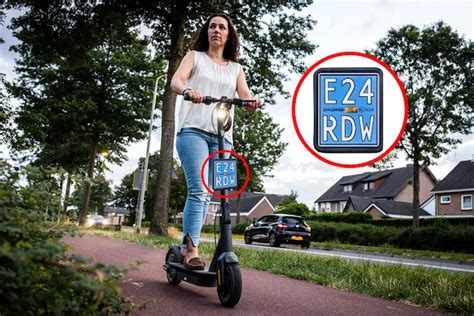 Elektrische Step Kenteken