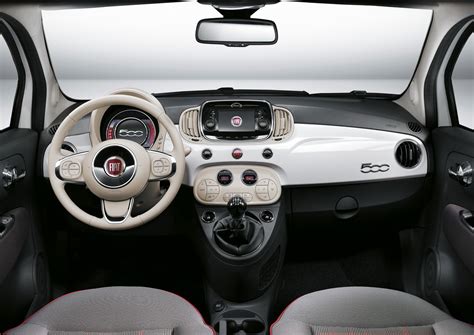 Fiat 500 interieur