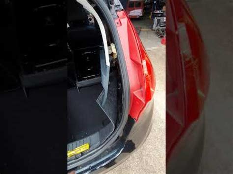 Ford Fiesta Deurpaneel Verwijderen