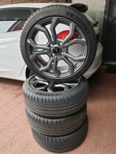 Ford Fiesta ST Line velgen