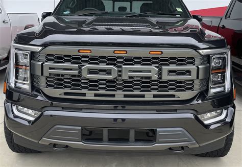 Ford Grille
