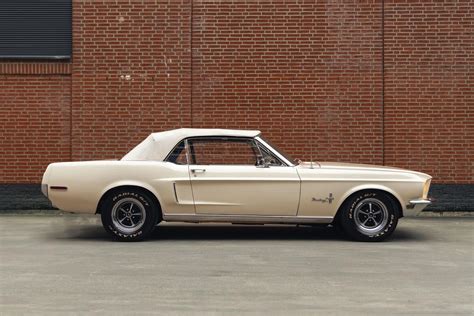 Ford Mustang in Groningen