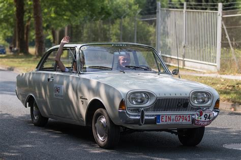 Ford Taunus 17M