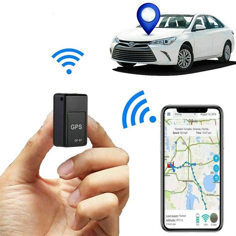 GPS Tracker in auto