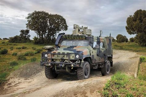 IVECO LMV Foxhound