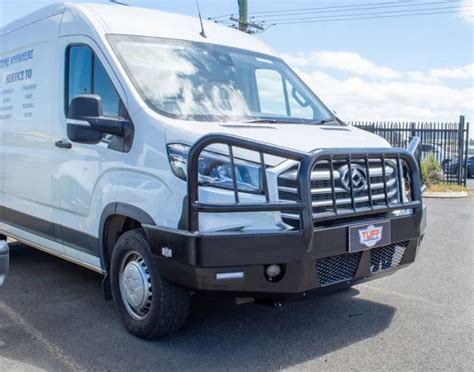 Impact van bullbars