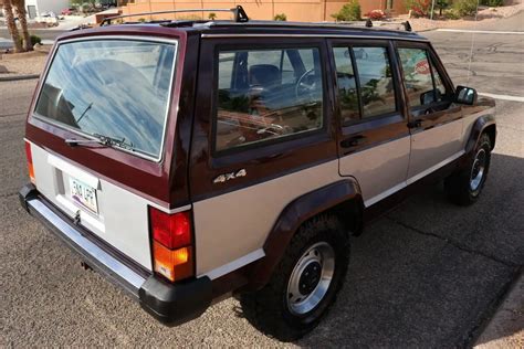 Jeep Cherokee 1984