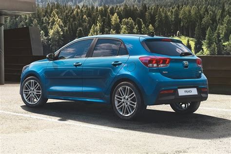 KIA Rio generaties