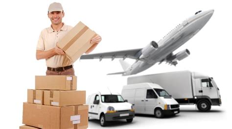 Koerier met pakketten