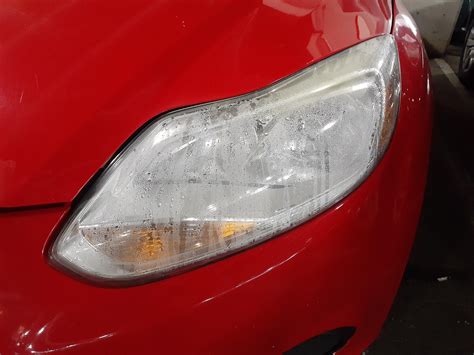 Koplamp verwijderen