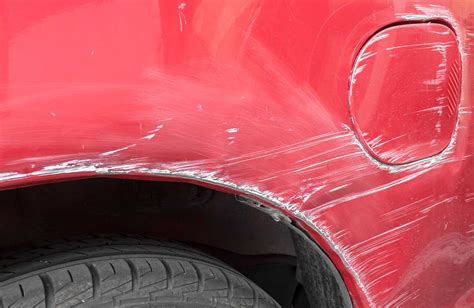 Krassen op auto verwijderen