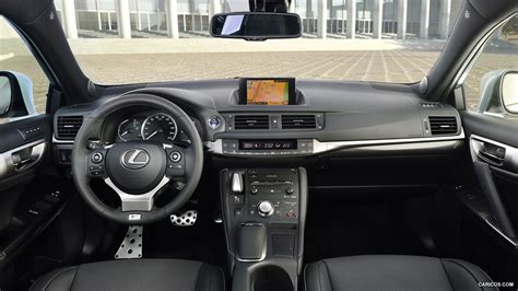 Lexus CT 200h Interieur