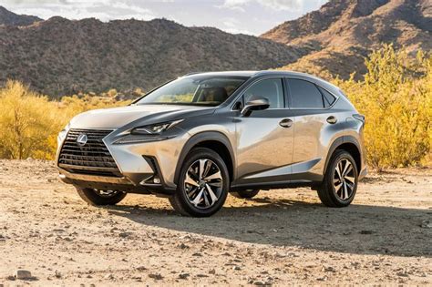 Lexus NX 300h