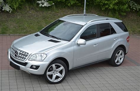 Mercedes-Benz ML 320