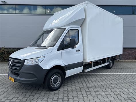 Mercedes-Benz Sprinter Bakwagen met Laadklep