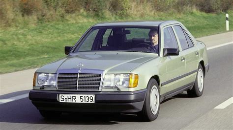 Mercedes-Benz W124