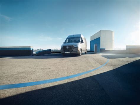 Mercedes-Benz testfaciliteit voor actieve veiligheidssystemen