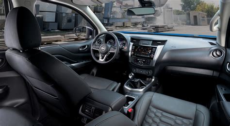 Nissan Navara Interieur