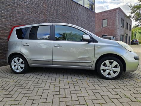 Nissan Note met Aftermarket Velgen