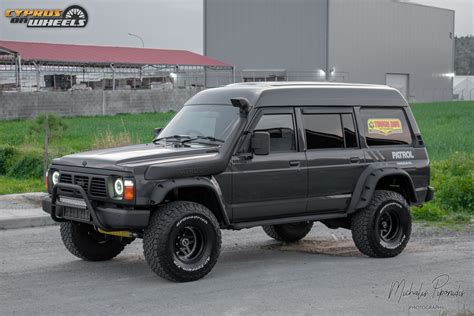 Nissan Patrol Y60