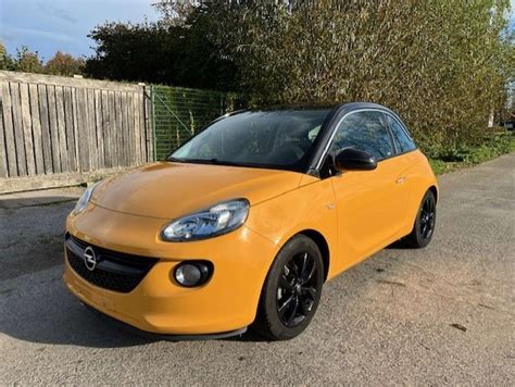 Opel Adam Geel Zwart