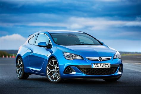 Opel Astra OPC