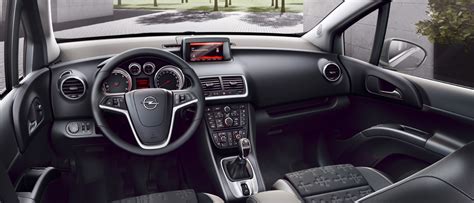 Opel Meriva interieur