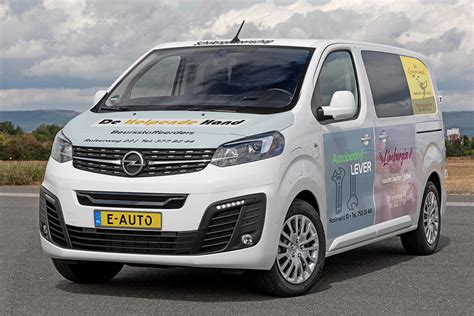 Opel Vivaro DSW Reclame