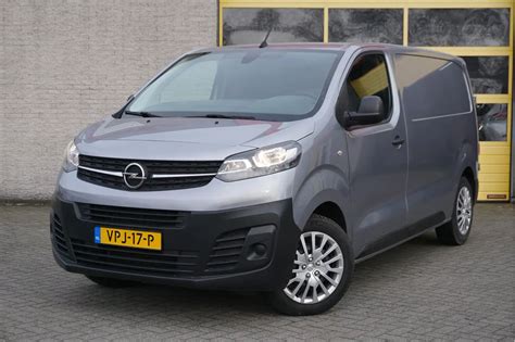 Opel Vivaro Grijs