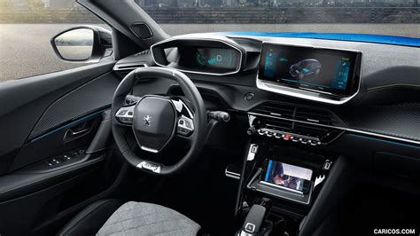 Peugeot e-2008 interieur