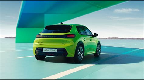 Peugeot e-208