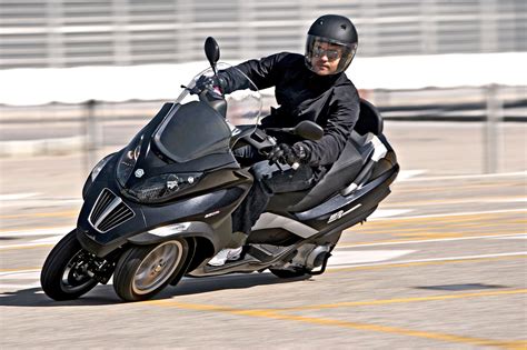 Piaggio MP3