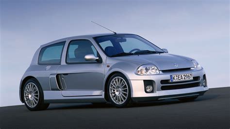 Renault Clio V6