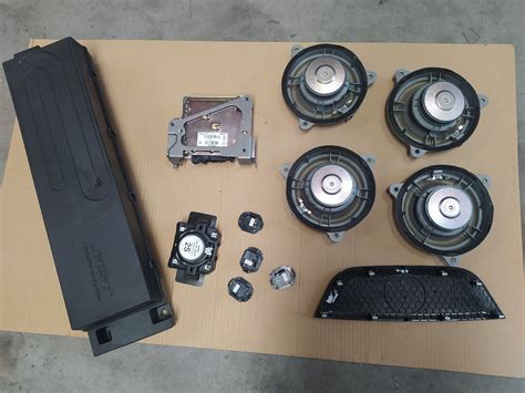Renault Megane speakers vervangen