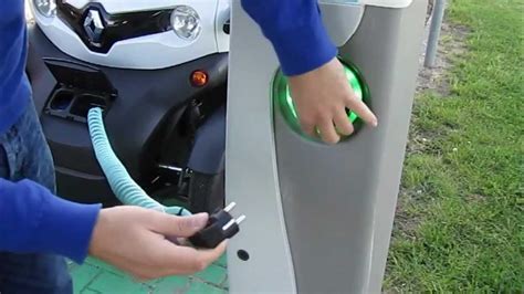 Renault Twizy opladen